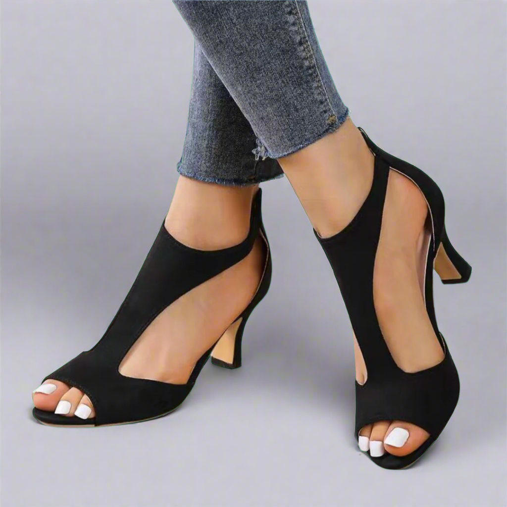 Svanstrom | Utskuren Peep Toe Klackar